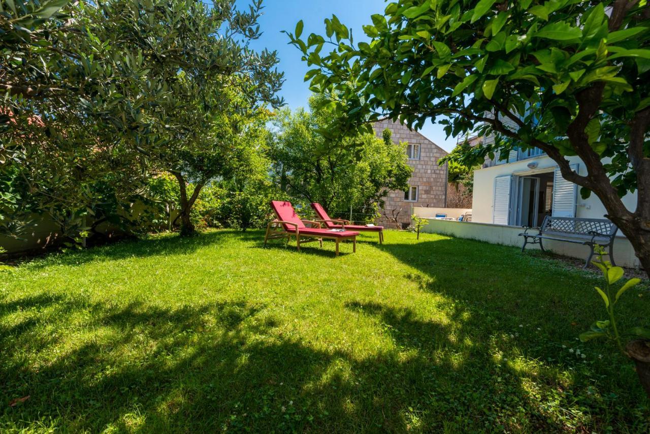 Villa Nona ツァヴタット エクステリア 写真